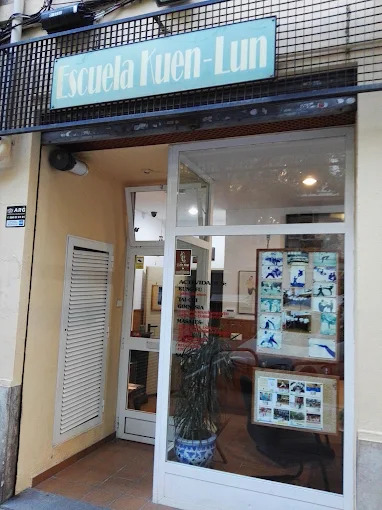 Escuela Kuen Lun